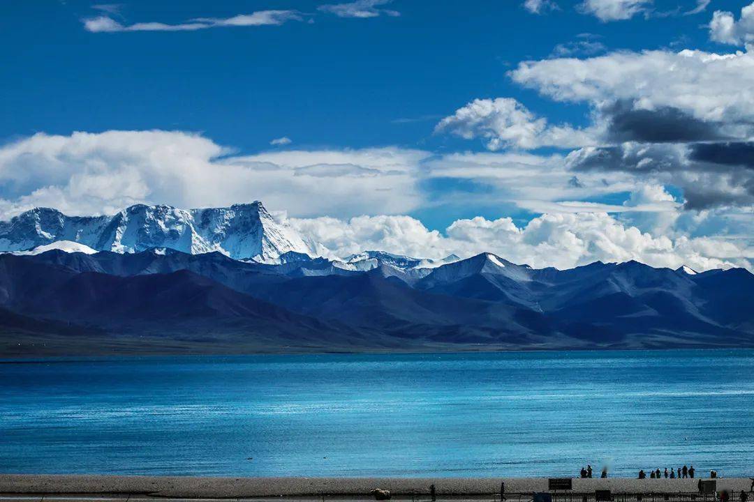 西藏之旅，触动心灵的圣地之行